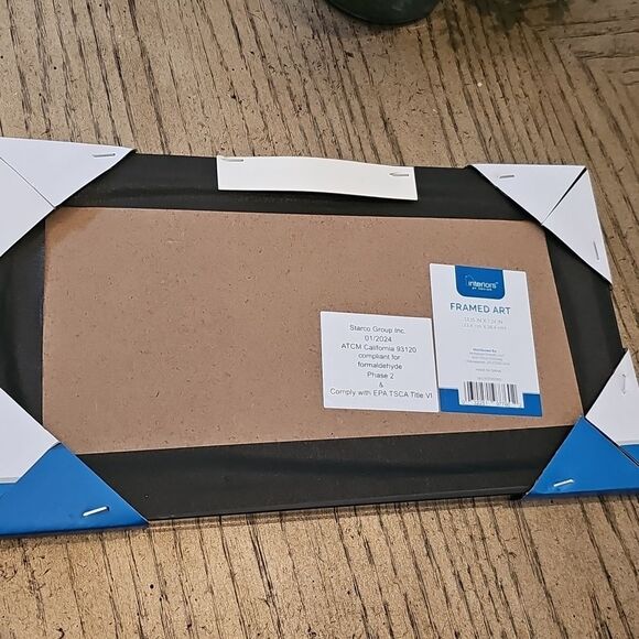 Framed Zebra Art V black And Gold NWT - Picture 4 of 6